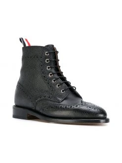Thom Browne Wingtip Brogue Boot With Leather Sole In Black Pebble Grain