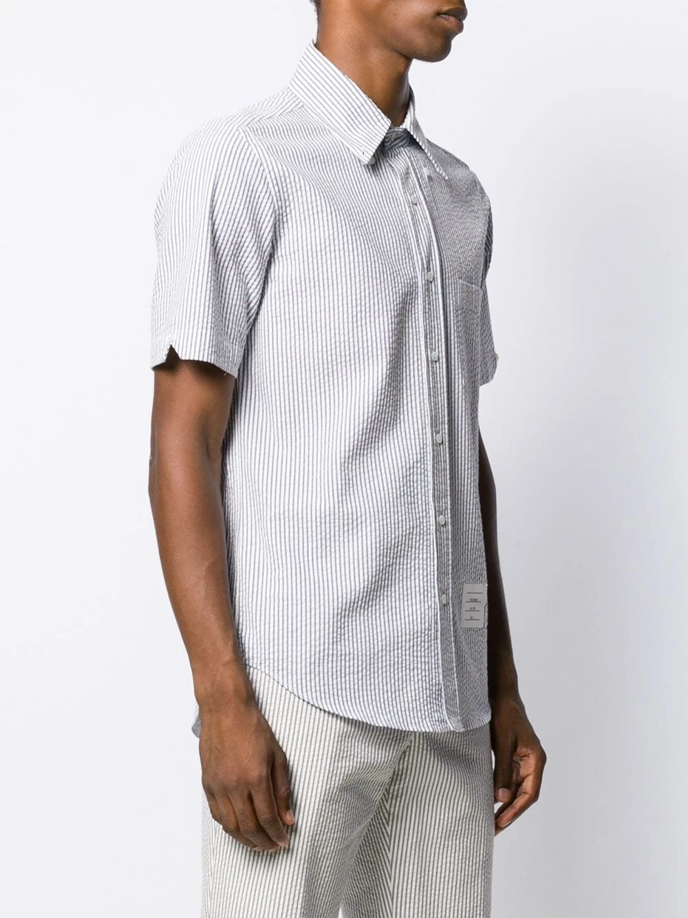 Brand new ✔️ Thom Browne Striped short sleeved seersucker shirt shirts of men ⭐ 3 Thom Browne striped short-sleeved seersucker shirt