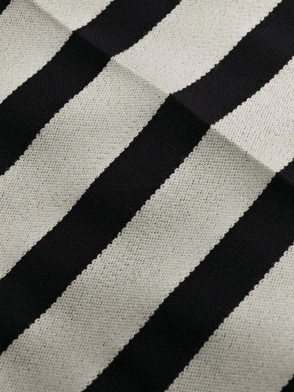 Wholesale π₯° Thom Browne 4 Bar wool suiting trousers cropped pants of women π₯° 6 Thom Browne 4-Bar wool suiting trousers