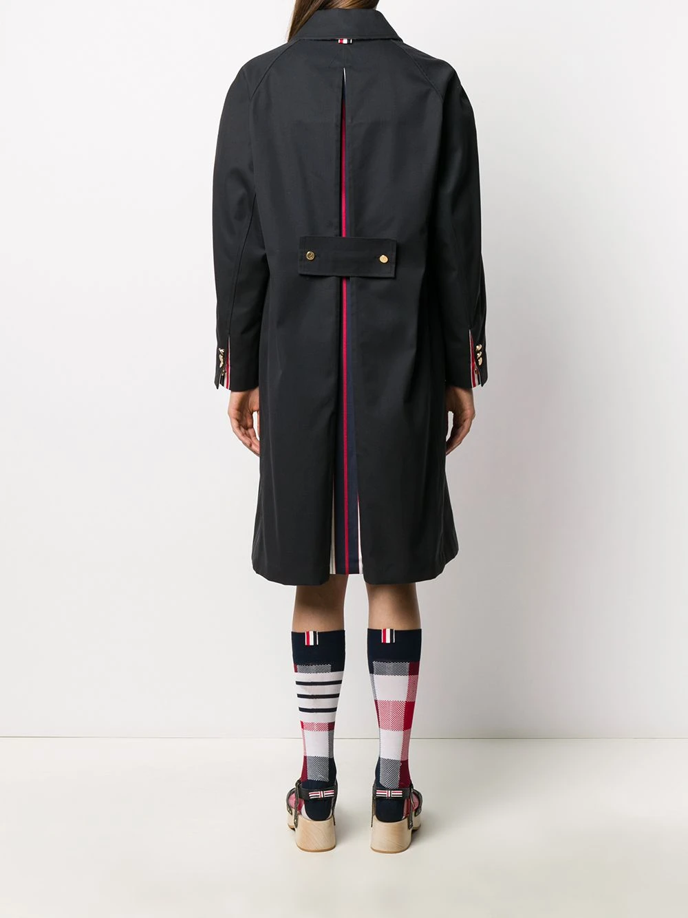 Flash Sale π₯° Thom Browne Box pleat raglan bal collar overcoat single breasted coats of women π 4 Thom Browne box-pleat raglan bal collar overcoat