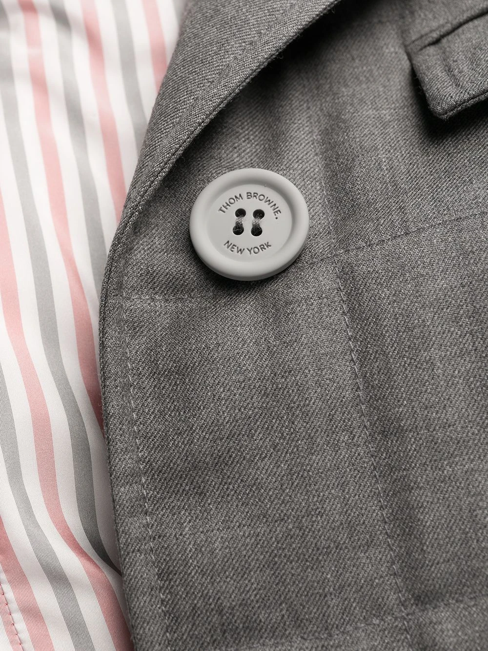 Best Pirce ❤️ Thom Browne Chesterfield down filled coat single breasted coats of women 😍 8 Thom Browne Chesterfield down-filled coat