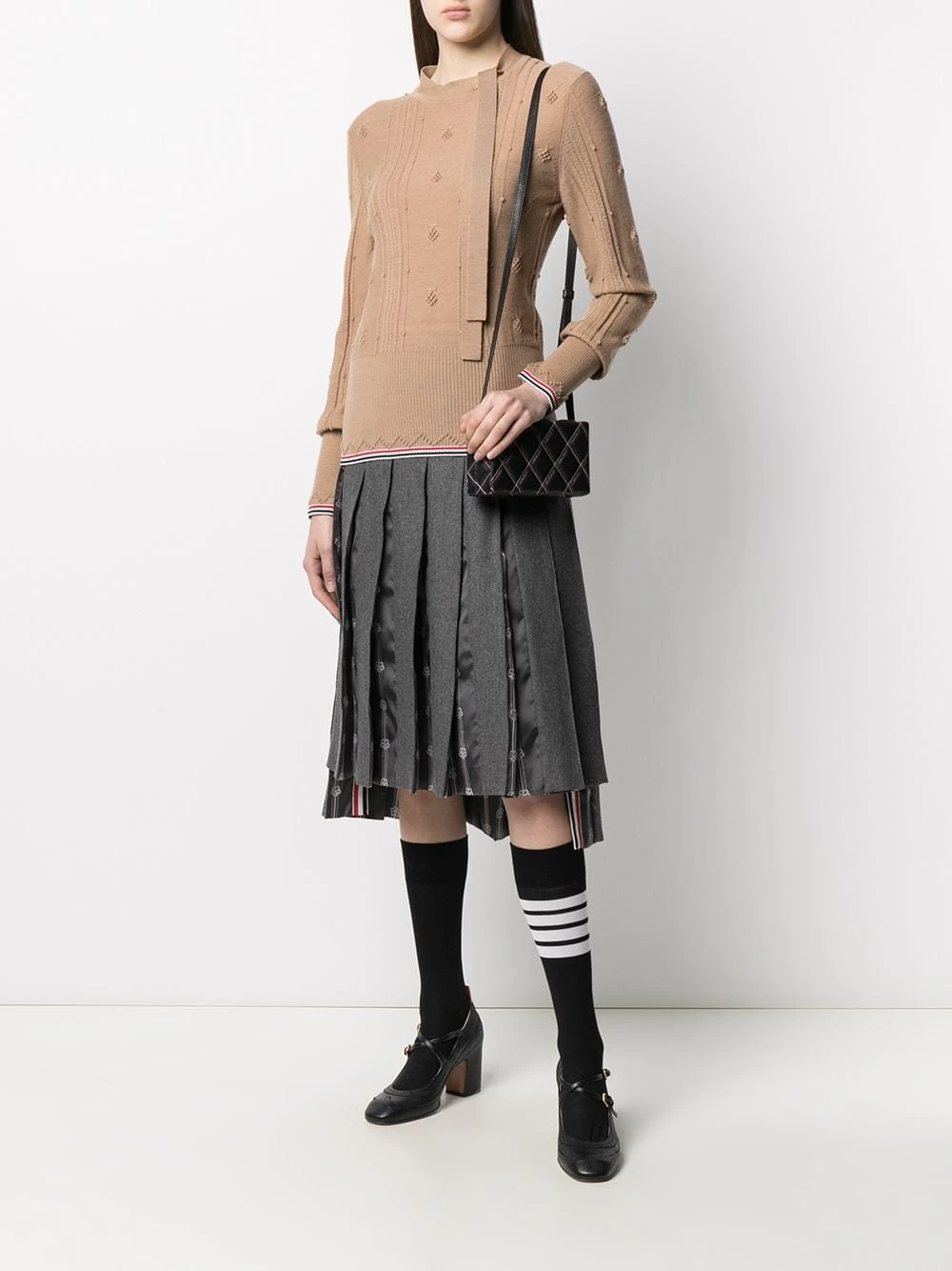 Outlet 🤩 Thom Browne Mini Trunk quilted shoulder bag clutch bags of women 💯 2 Thom Browne mini Trunk quilted shoulder bag