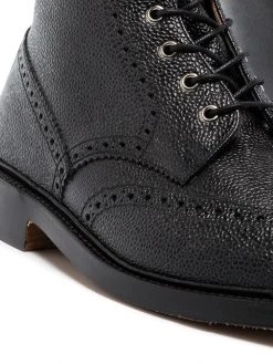 Cheapest π Thom Browne Wingtip brogue boots of men β 7 Thom Browne wingtip brogue boots